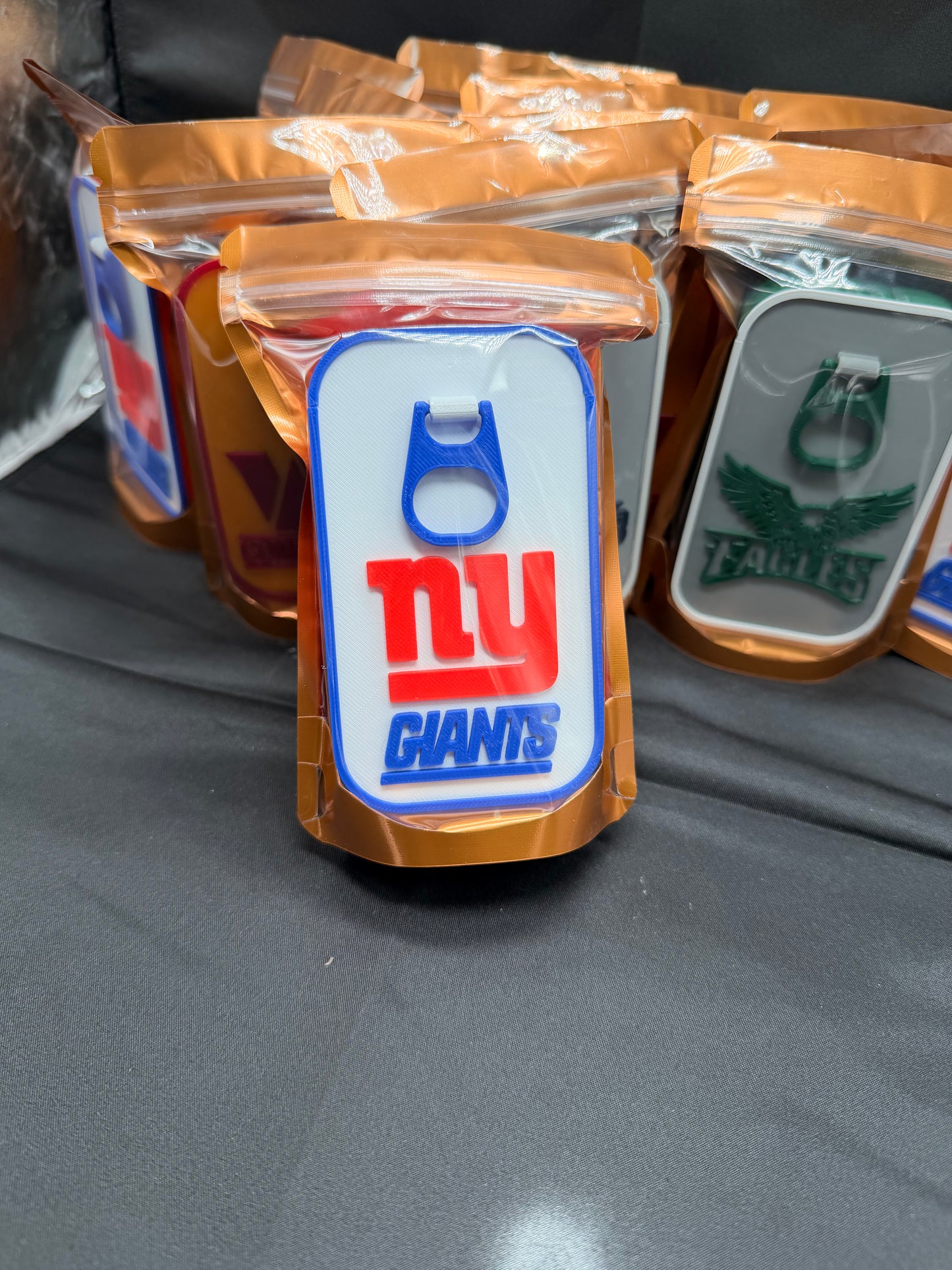 TIN CAN FOOTBALL BAG CHARM KIT